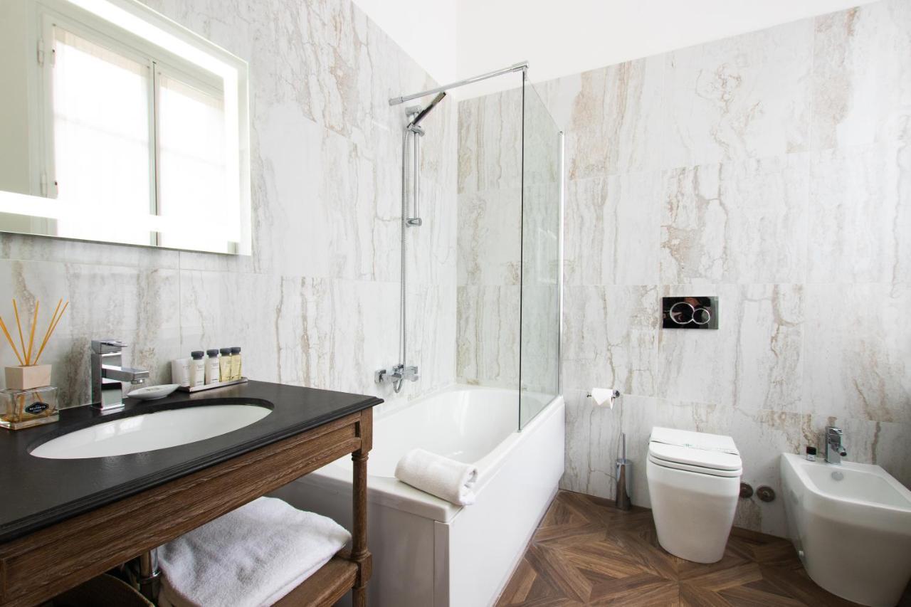 Kf Deluxe B&B Florens Exteriör bild